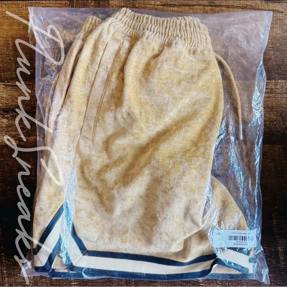 KITH Chenille Curtis Short • Sharp • 2023
